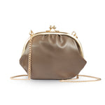 Clutch On Chain Taupe